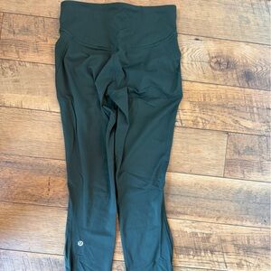 Lululemon Dark Green Leggings, size 6